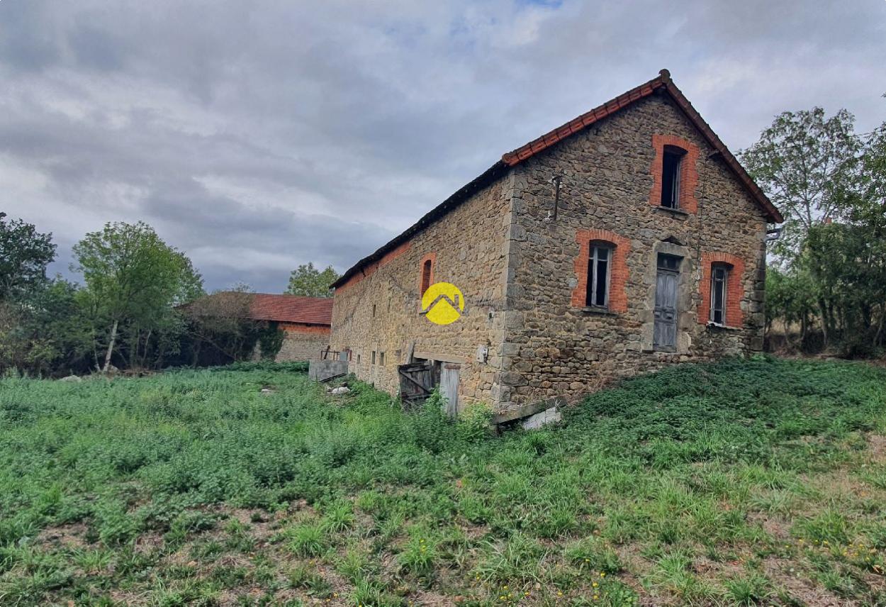 Maison 2 pièces 50 m² · à Auzances · 50 m² · 25 000 €