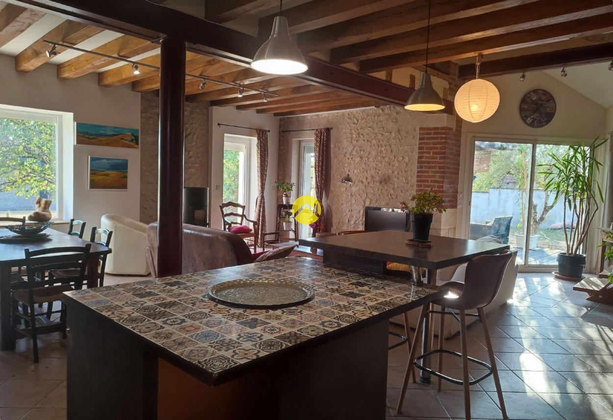 Maison 7 pièces 180 m² à Allogny, photo 3