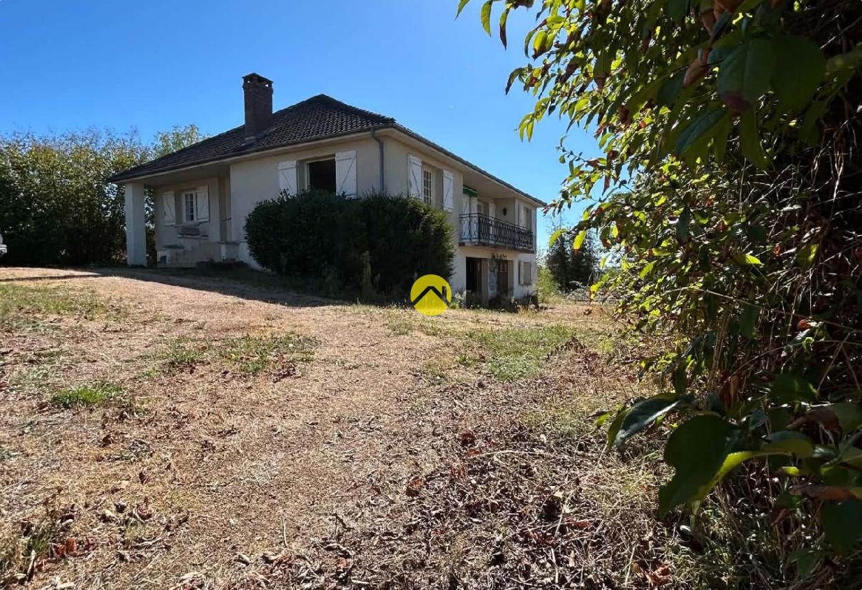 Maison 8 pièces 173 m² · à Montluçon · 173 m² · 174 500 €