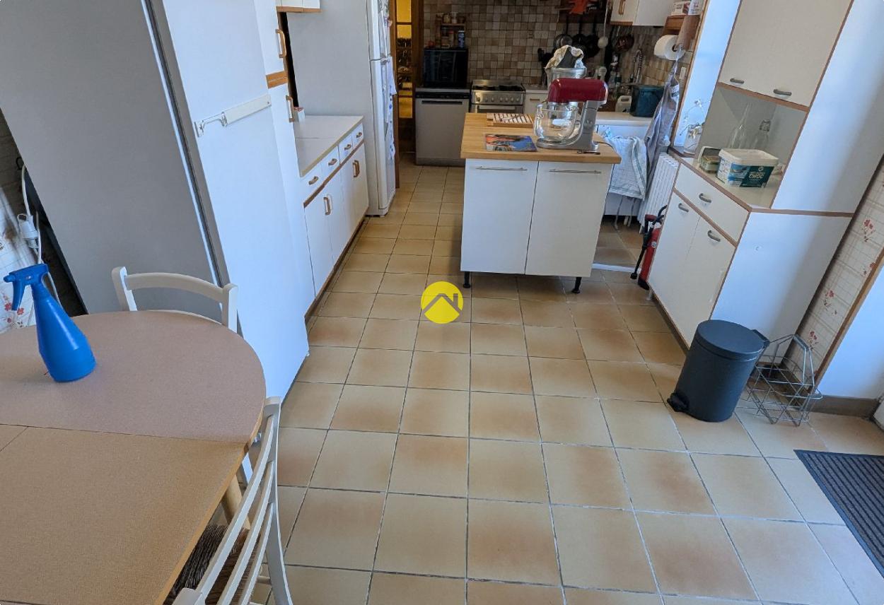 Maison 6 pièces 144 m² à Mehun-sur-Yèvre, photo 6