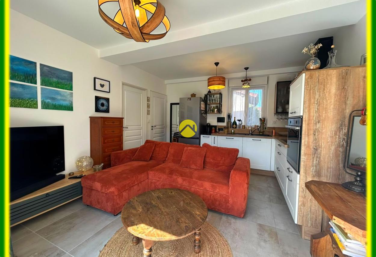 Maison 5 pièces 48 m² à Neuvy-sur-Barangeon, photo 2