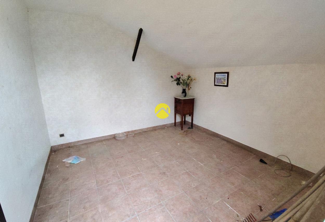 Maison 6 pièces 110 m² à Sancoins, photo 8