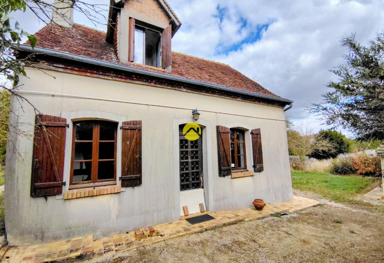 Maison 6 pièces 110 m² à Sancoins, photo 2