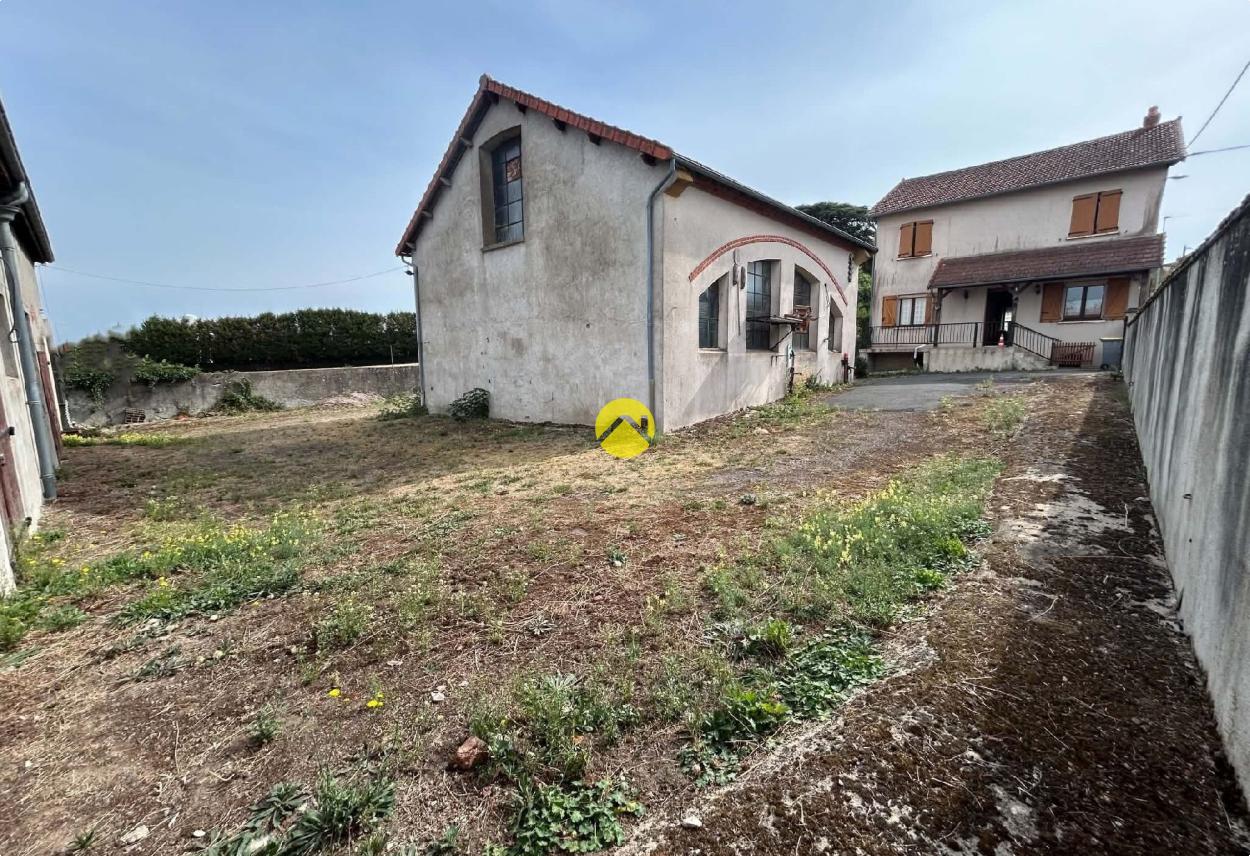 Maison 6 pièces 128 m² · à Montmarault · 128 m² · 125 350 €