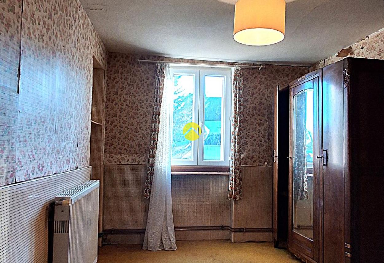 Maison 5 pièces 94 m² à Cérilly, photo 9