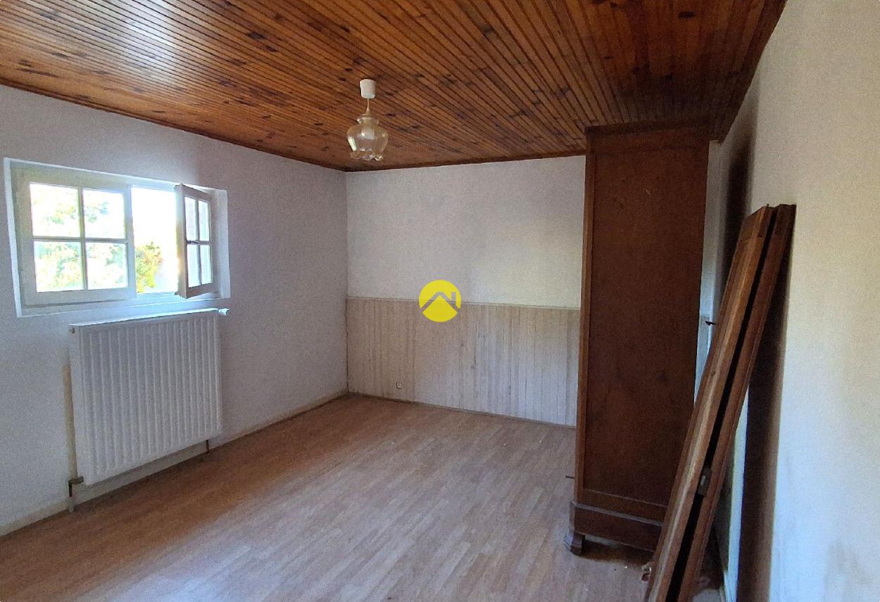 Maison 5 pièces 94 m² à Cérilly, photo 2