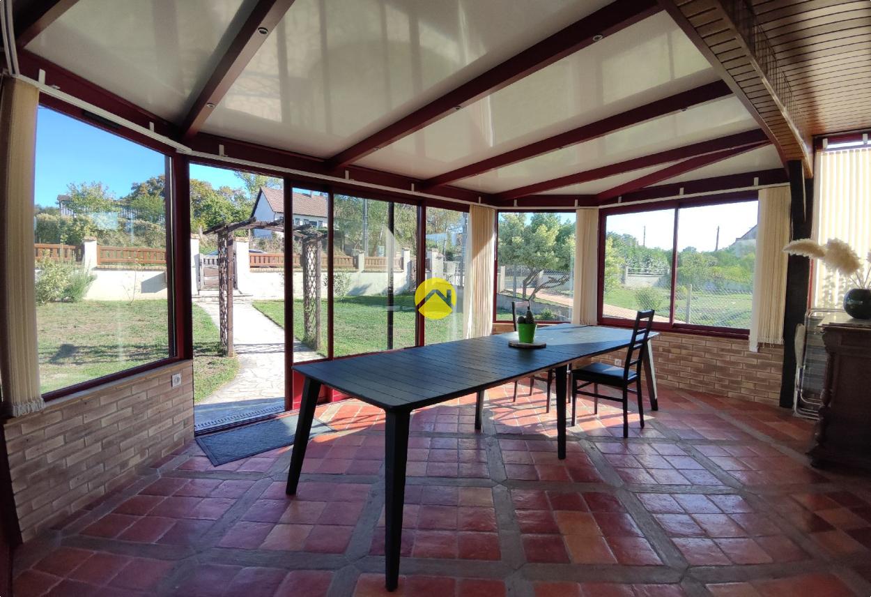 Maison 5 pièces 91 m² à Jouet-sur-l'Aubois, photo 2