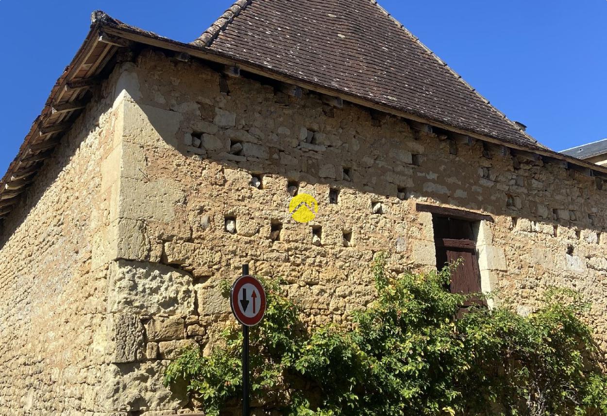 Maison 1 pièce 114 m² · à Val de Louyre et Caudeau · 114 m² · 35 000 €