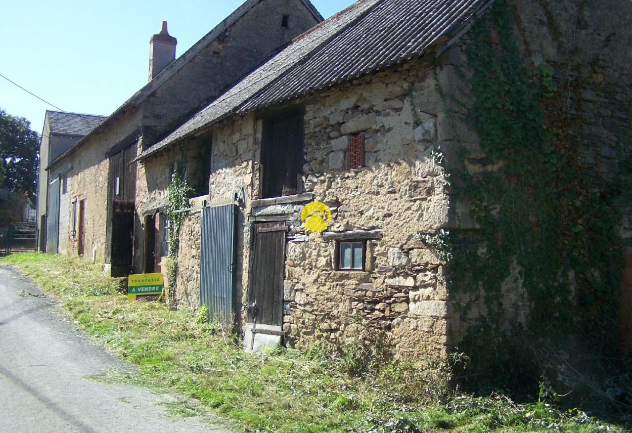 Maison 3 pièces 96 m² · à Orsennes · 96 m² · 37 500 €