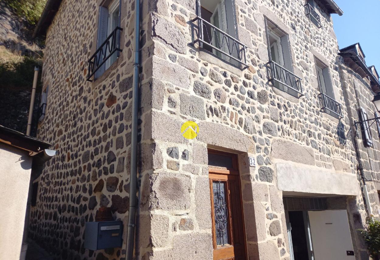 Maison 3 pièces 63 m² · à Murat · 63 m² · 99 000 €