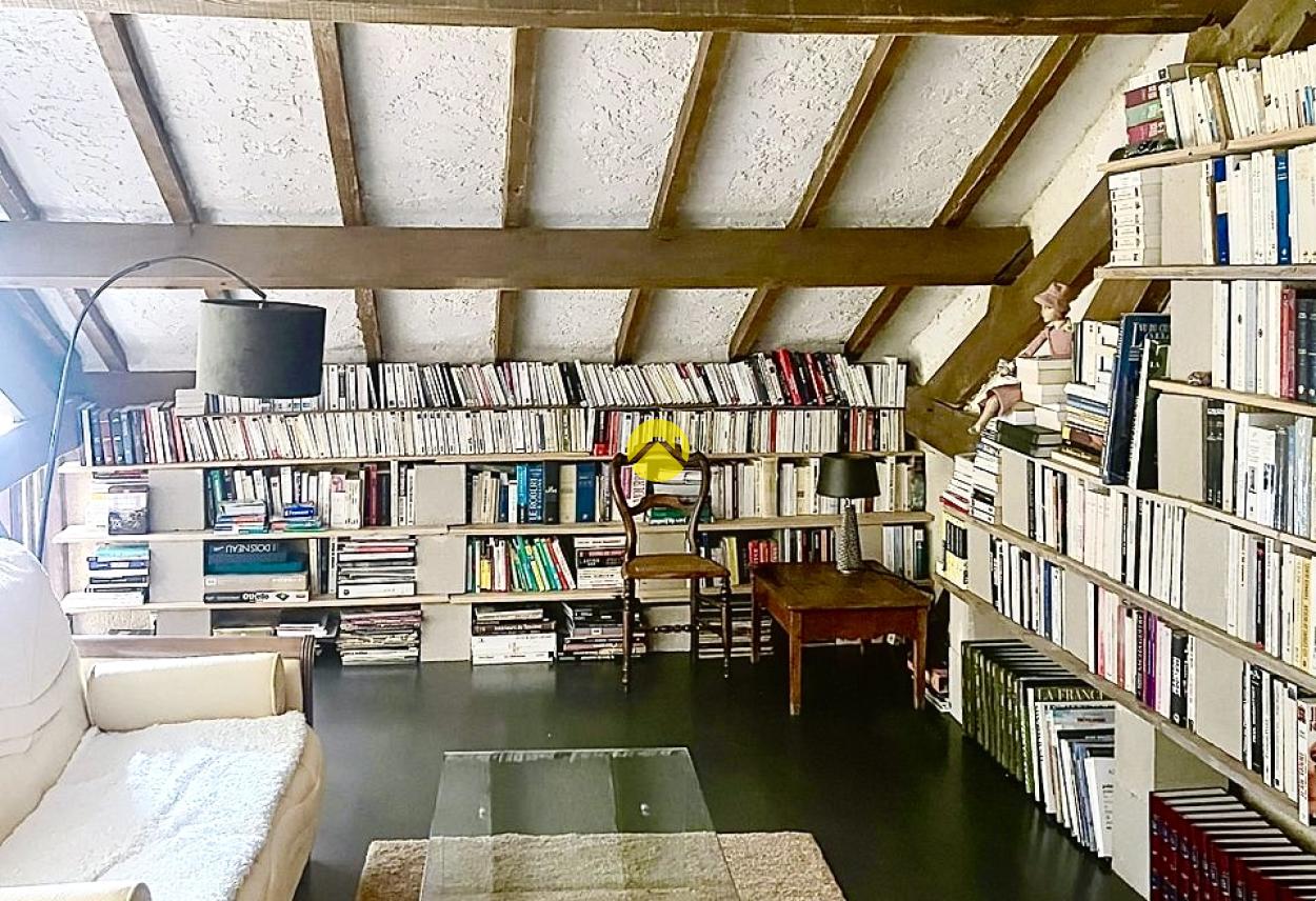 Maison 7 pièces 303 m² à Veyrines-de-Vergt, photo 19