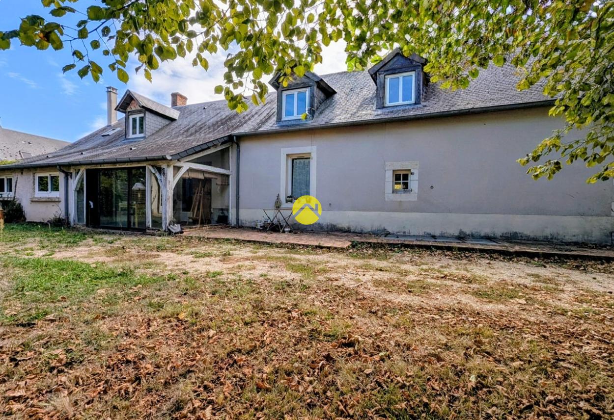 Maison 6 pièces 190 m² · à Bourges · 190 m² · 199 500 €