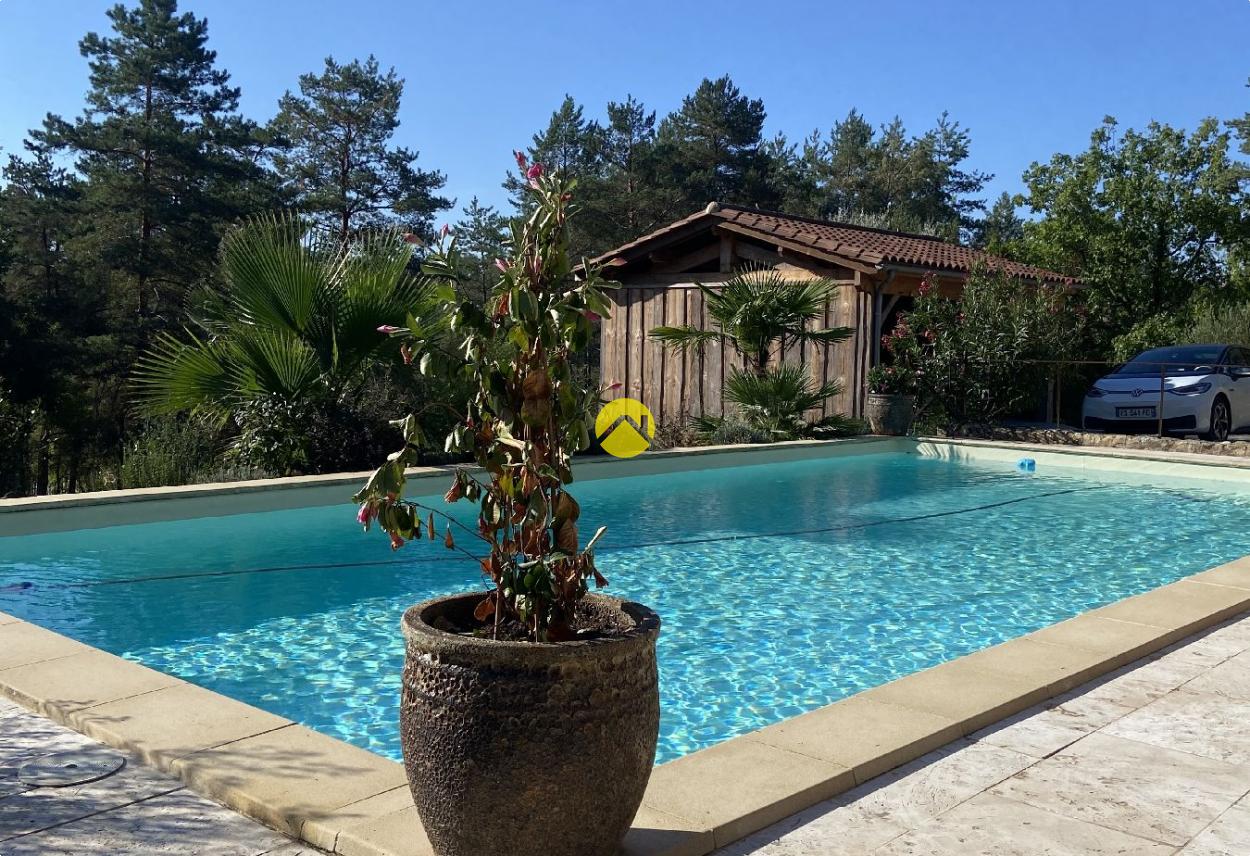 Maison 5 pièces 139 m² à Val de Louyre et Caudeau, photo 2