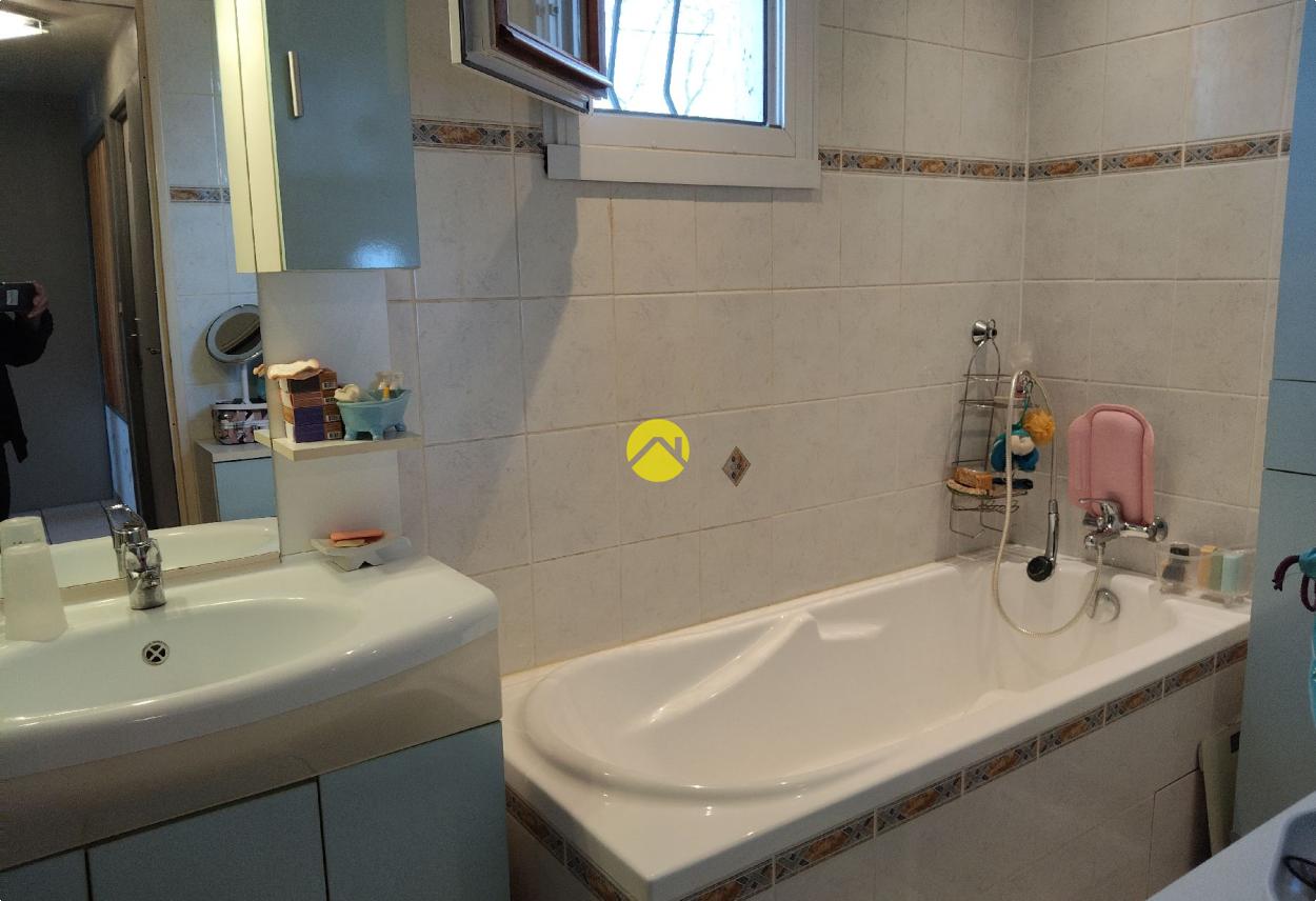 Maison 4 pièces 108 m² à Saint-Amand-Montrond, photo 7