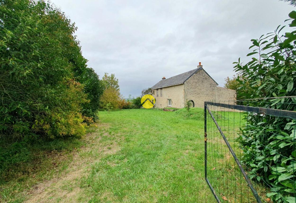 Maison 3 pièces 106 m² · à Saint-Gervais-les-Trois-Clochers · 106 m² · 50 000 €