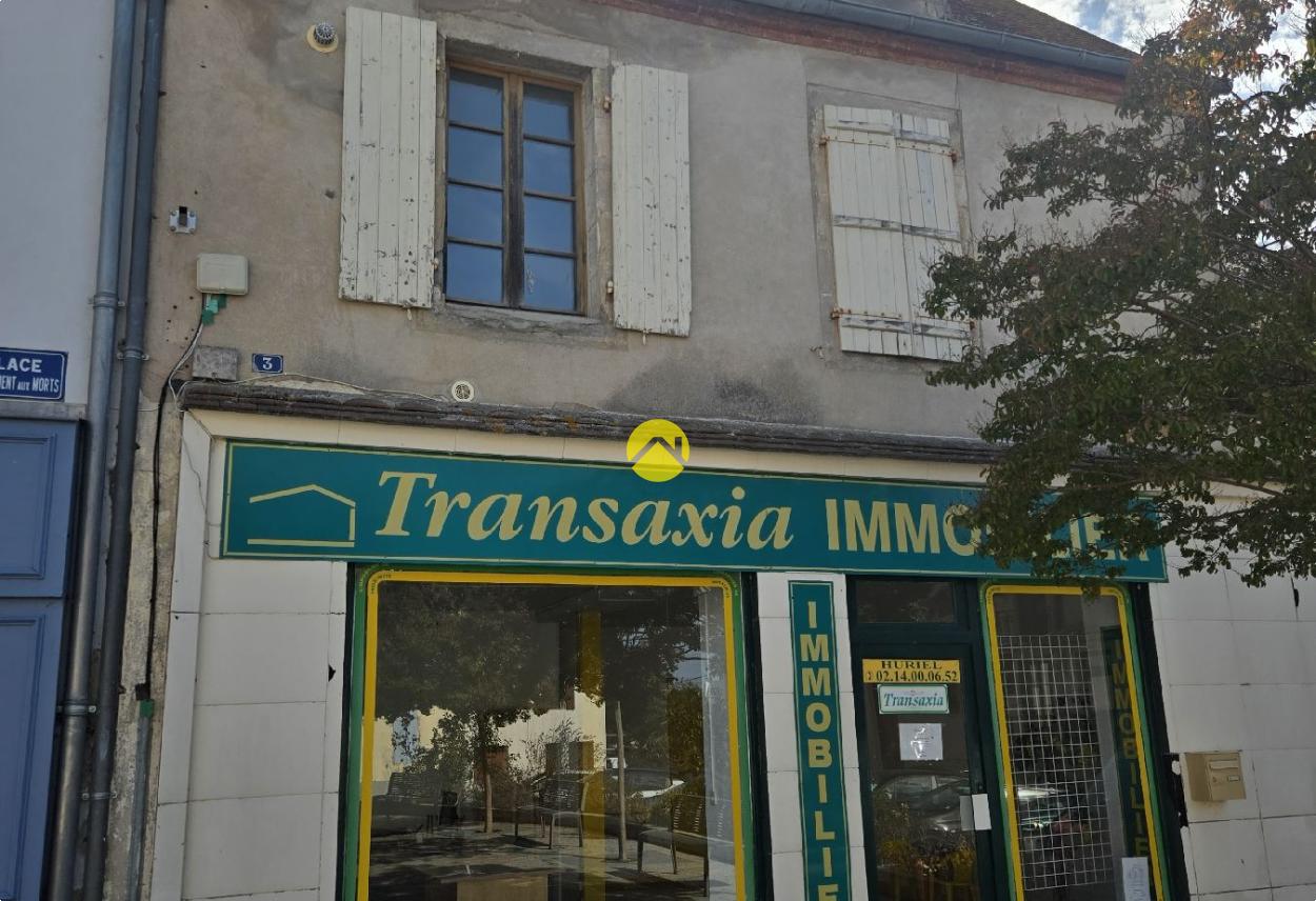 Appartement 7 pièces 127 m² · à Huriel · 127 m² · 70 000 €
