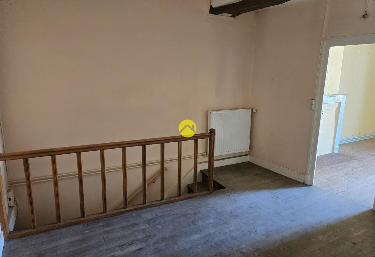 Appartement 7 pièces 127 m² à Huriel, photo 4