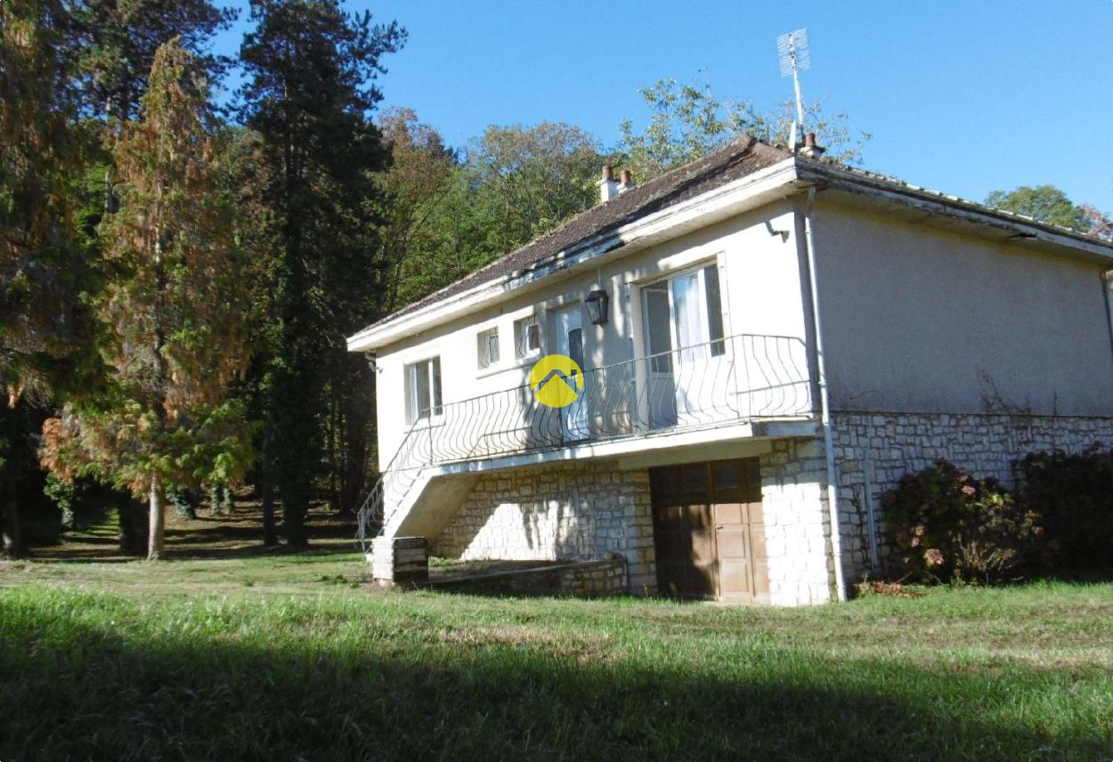 Maison 3 pièces 75 m² · au Blanc · 75 m² · 85 000 €