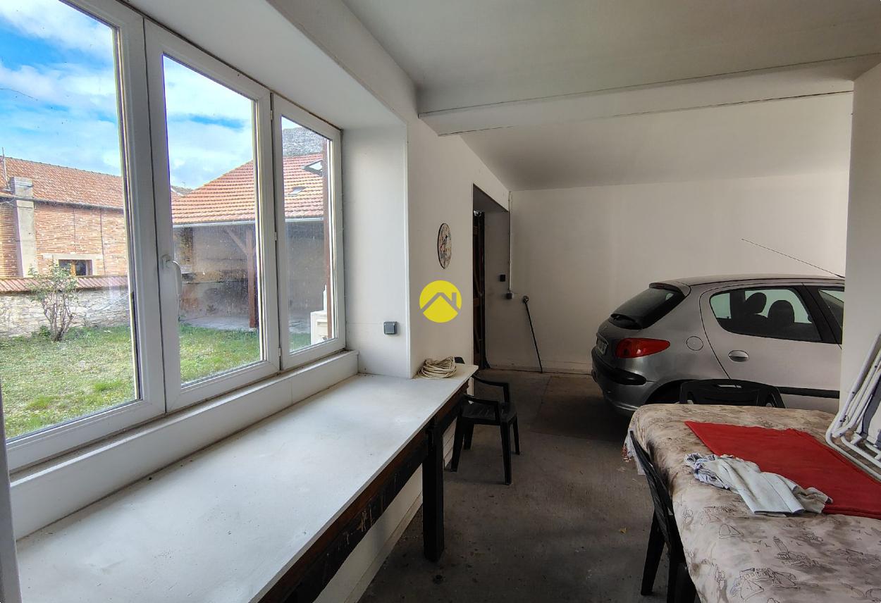 Maison 5 pièces 115 m² à Sancoins, photo 5