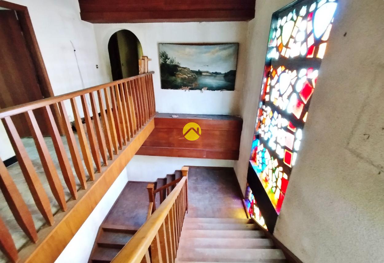 Maison 10 pièces 375 m² · à Lens · 375 m² · 265 000 €