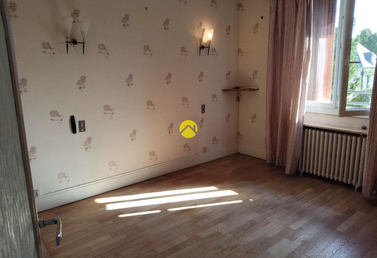 Maison 3 pièces 78 m² à Saint-Amand-Montrond, photo 7