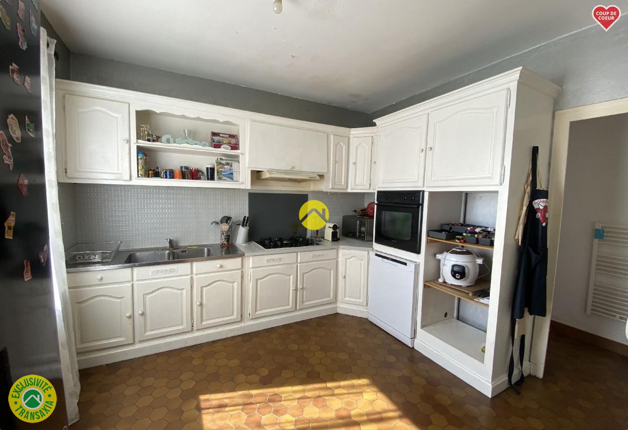 GRANDE MAISON PROCHE DE TOUT